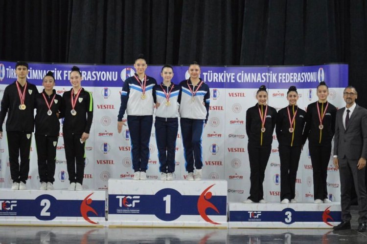 Manisalı cimnastikçiler zirvede -