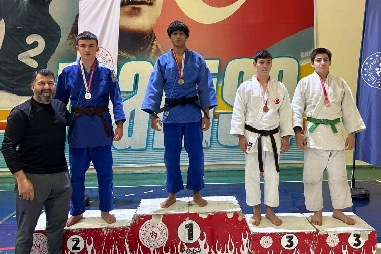 Manisalı judoculardan 11 madalya -