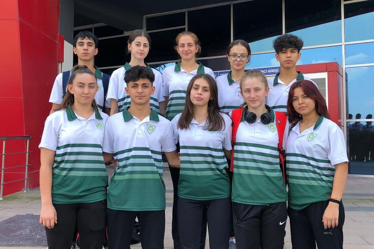 Manisalı karateciler başarısını perçinledi -