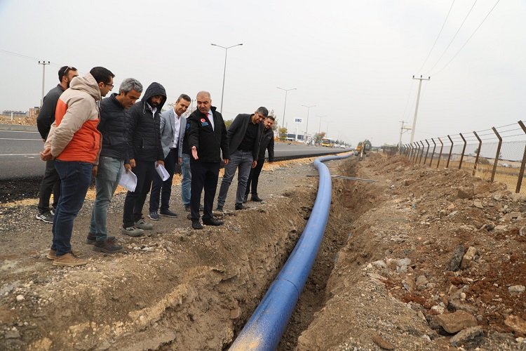 Mardin yoluna yeni içme suyu hattı -