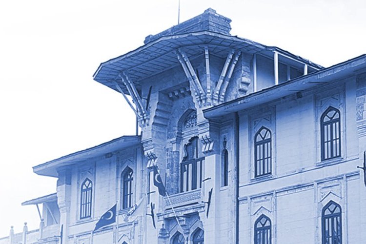 Marmara'dan 'diploma' iddialarına açıklama -
