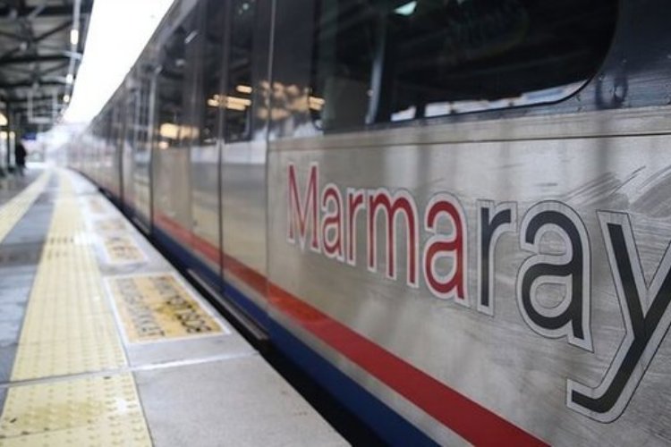 Marmaray'da intihar girişimi... Seferler gecikmeli yapılıyor! -