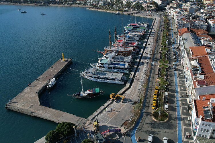 Marmaris Limanı'nda çalışmalar tam gaz -