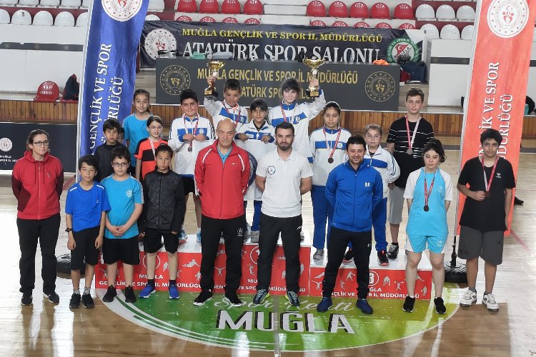 Masa tenisinde Muğlalı sporculardan büyük başarı -