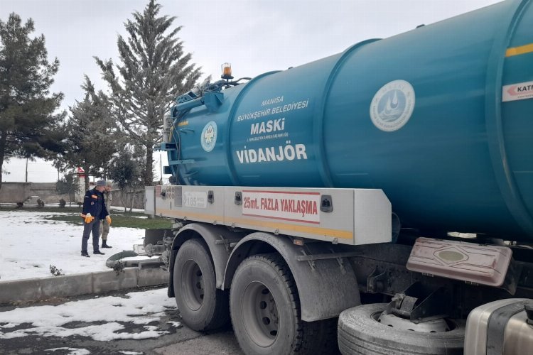 MASKİ araçları deprem bölgesinde -