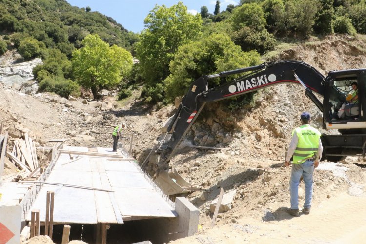 MASKİ, Sarıgöl’de yaraları sarıyor -