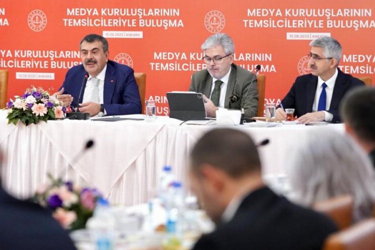 MEB: Öğretmen yetiştirme süreçleri revize edilecek -
