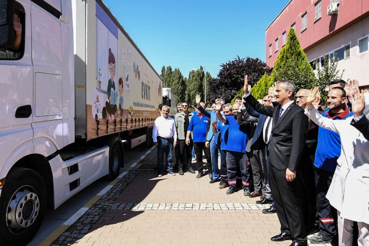 MEB 'özel öğrencilere' eğitim kitlerini gönderdi -