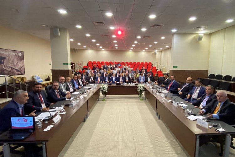 Medyadaki dönüşüm Artvin’de masaya yatırıldı -