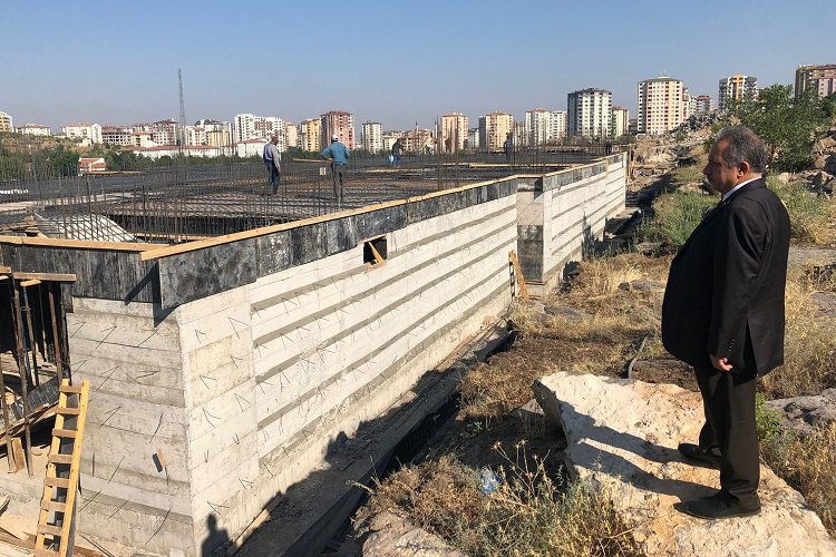 Mehmet Altun Eğitim Kompleksi'nde okullar yükseliyor -