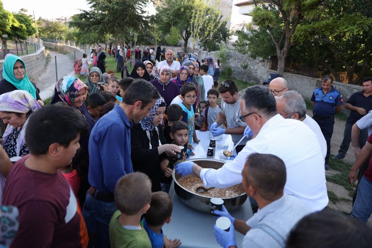 Mehmet Savran'a sevgi seli -
