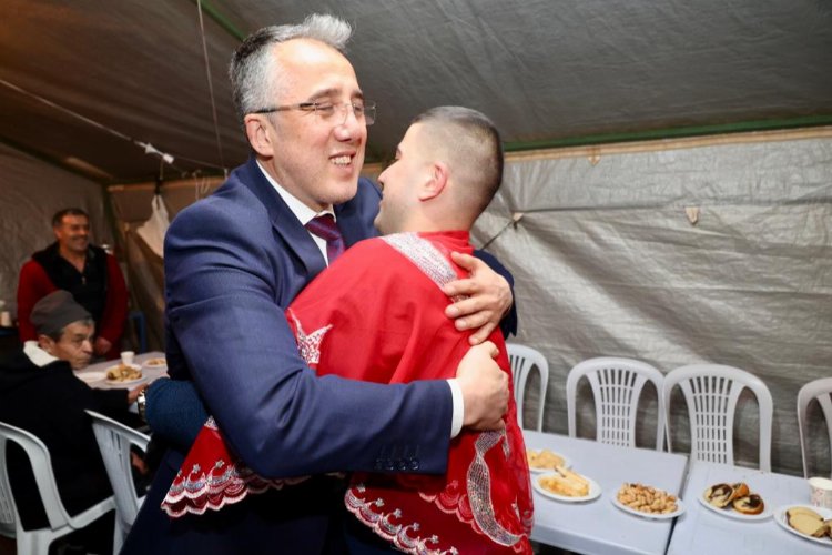 Mehmet Savran asker uğurladı -