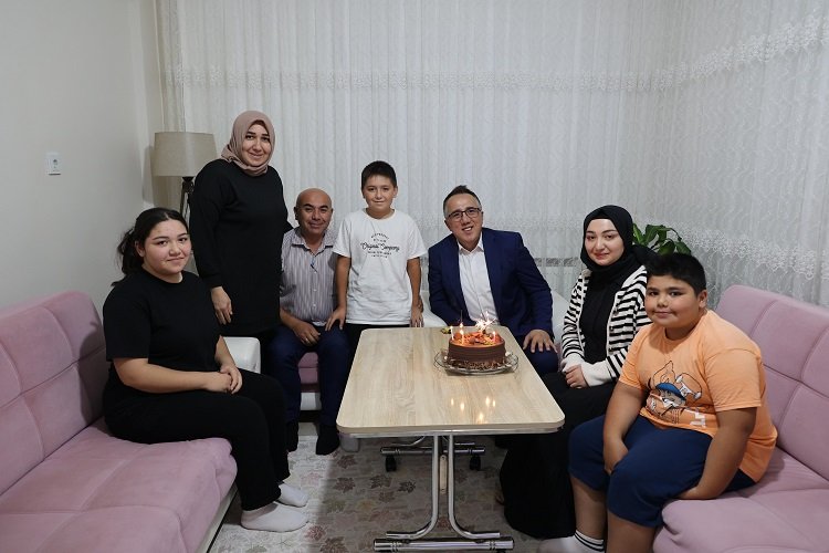Mehmet Savran'dan çifte mahalle ziyareti -