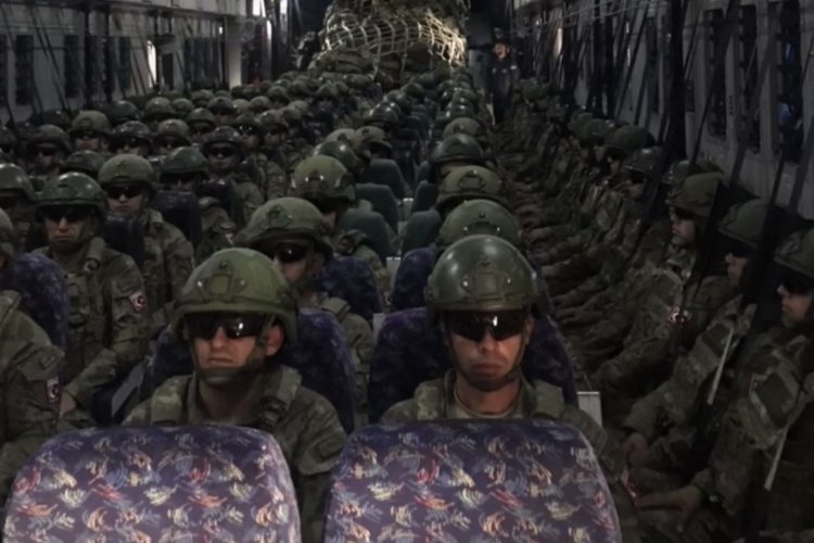 Mehmetçiğin Kosova'ya intikali başladı -