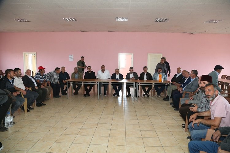 Memduh Büyükkılıç'a Palas'ta sıcak karşılama -