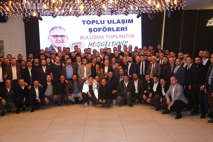 Memduh Büyükkılıç şoförlerle buluştu -