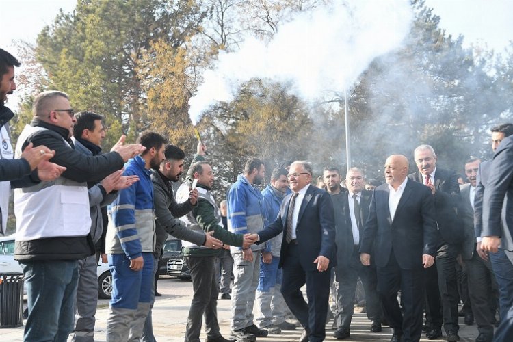 Memduh Büyükkılıç'tan 1 Mayıs mesajı -