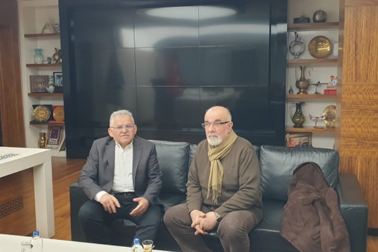 Memduh Büyükkılıç'tan 19 Mayıs mesajı -