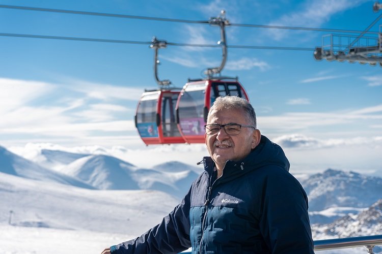 Memduh Büyükkılıç'tan Erciyes'e davet -