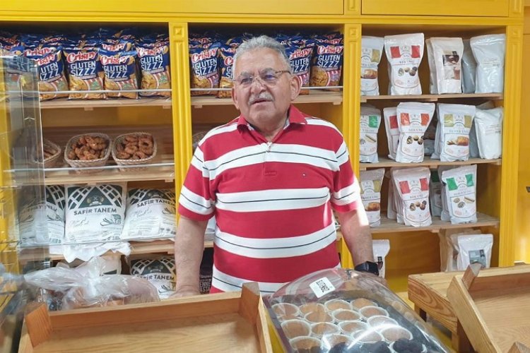 Memduh Büyükkılıç'tan Glutensiz Kafe'ye ziyaret -