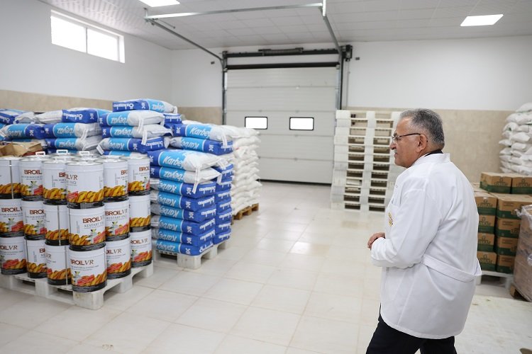 Memduh Büyükkılıç'tan Kent Ekmek'e ziyaret -