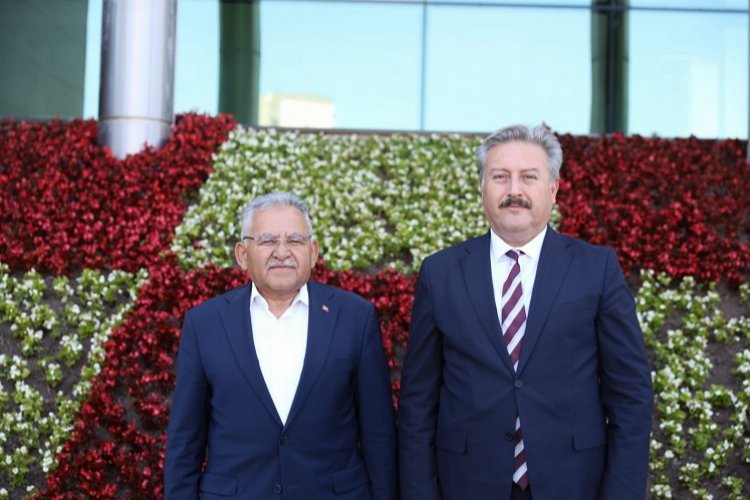 Memduh Büyükkılıç'tan Melikgazi'ye ziyaret -