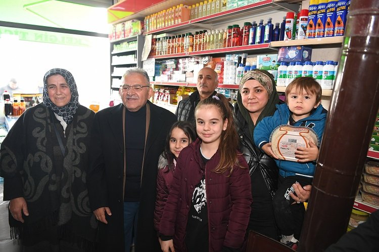 Memduh Büyükkılıç'tan Tomarza'ya ziyaret -