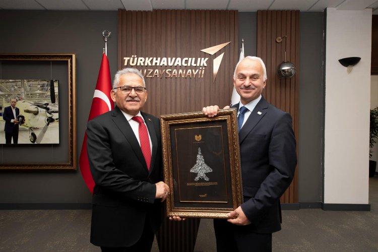 Memduh Büyükkılıç Temel Kotil'le buluştu -