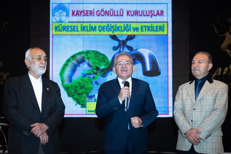 Memduh Büyükkılıç'tan STK mesaisi -