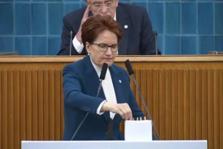 Meral Akşener kürsüdeki kurşunları yere attı! Söz istedi! -