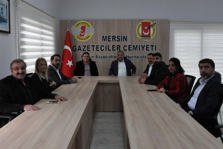 Mersin'de 'Gelecek'ten gazetecilere ziyaret -