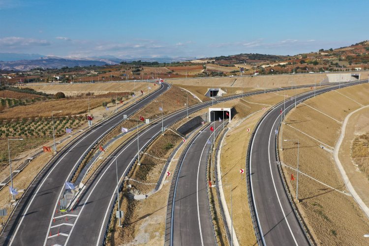 Mersin OSB otoyol bağlantısı ile 15 kilometre kısaldı -