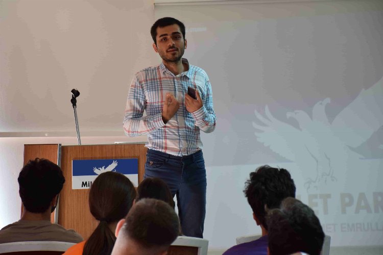 Millet Partisi’nde 23 yaşındaki genç Parti Sözcüsü oldu -