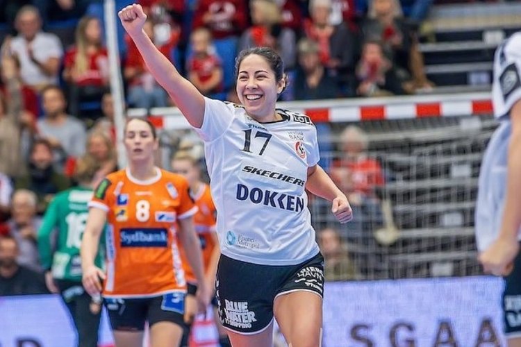 Milli hentbolcu Beyza İrem Türkoğlu, EHF Şampiyonlar Ligi'nde -