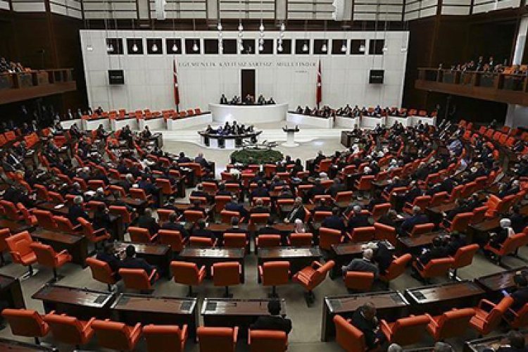 Milyonların beklediği EYT Meclis'ten geçti... Sıra Resmi Gazete'de -
