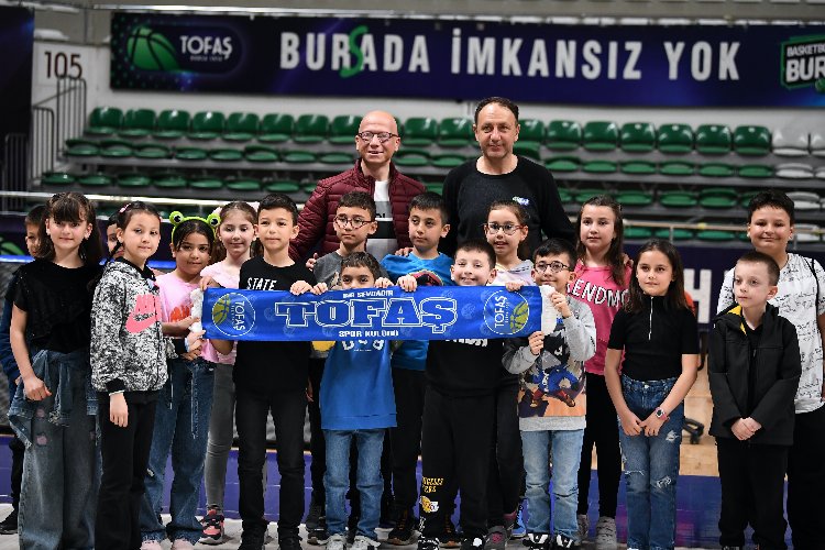 Miniklerden TOFAŞ'a moral ziyareti -