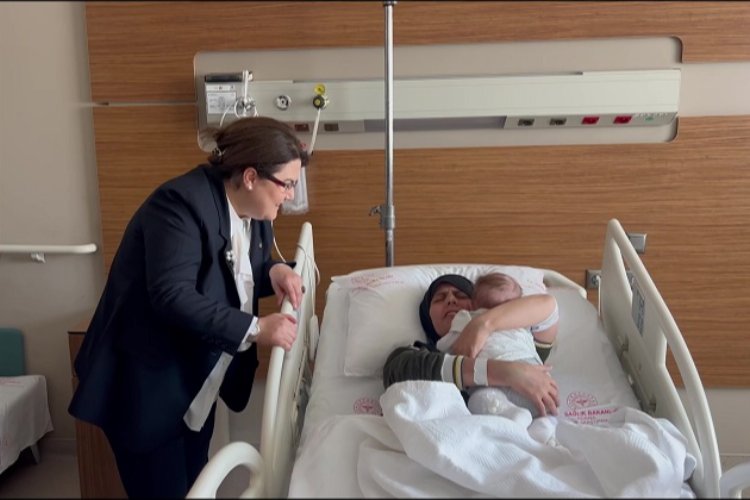 'Mucize Bebek' annesine kavuştu -