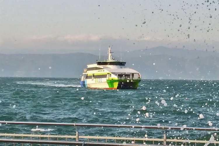 Mudanya-İstanbul deniz ulaşımı zamlandı -