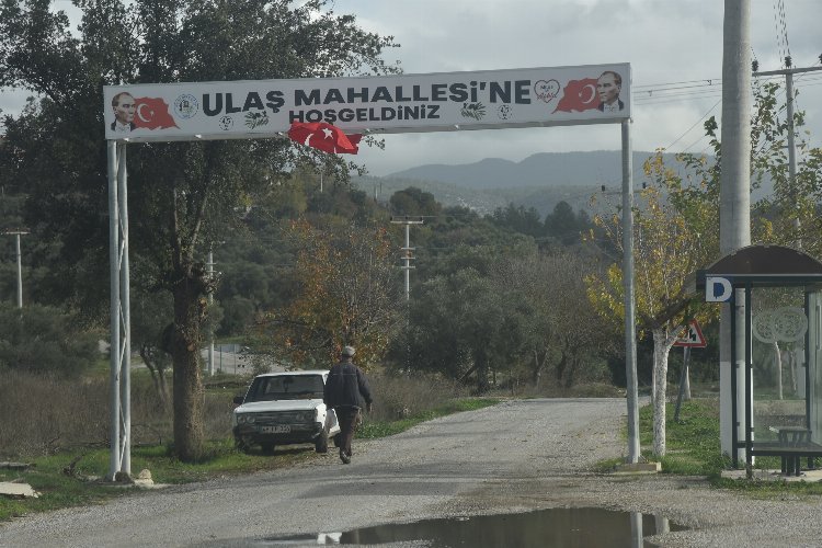 Muğla Milas'ın kırsalına karşılama tabelaları -