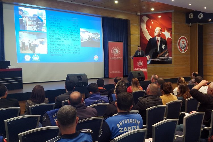 Muğla Zabıtası'nın uygulaması seminere örnek oldu -