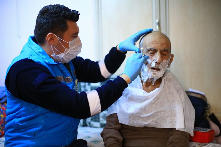 Muğla Büyükşehir hastalara, kendi konfor alanları olan evlerinde, bakım hizmeti -