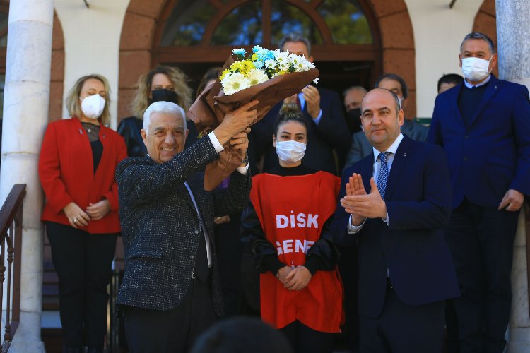 Muğla Büyükşehir, işçiye c.07 oranında zam yaptı -