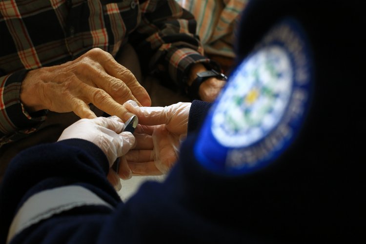 Muğla Büyükşehir sağlık hizmetleriyle vatandaşın kapısını çalıyor -