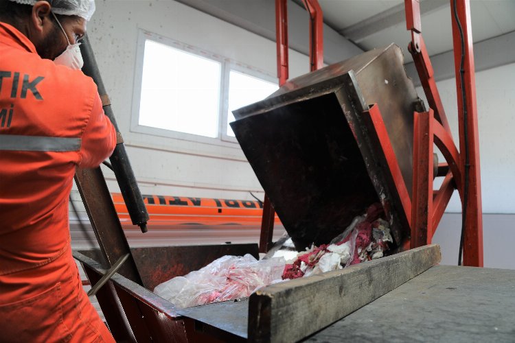 Muğla Büyükşehir, Tıbbi atıkları modern yöntemlerle bertaraf ediyor -