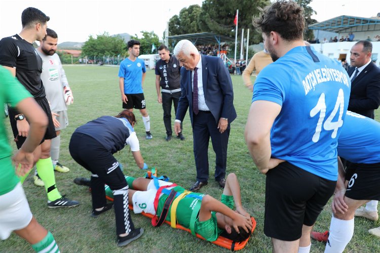 Muğla'da futbolcuya ilk müdahale Başkan Gürün’den -