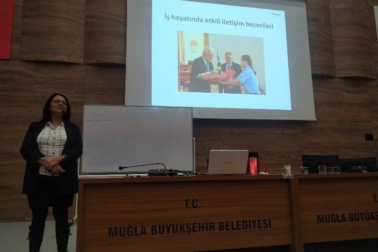 Muğla'da personellere “Vatandaş ile iletişim” eğitimi verildi -