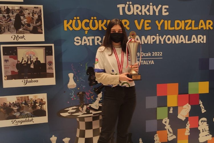 Muğlalı satrançcı Türkiye ikincisi oldu -