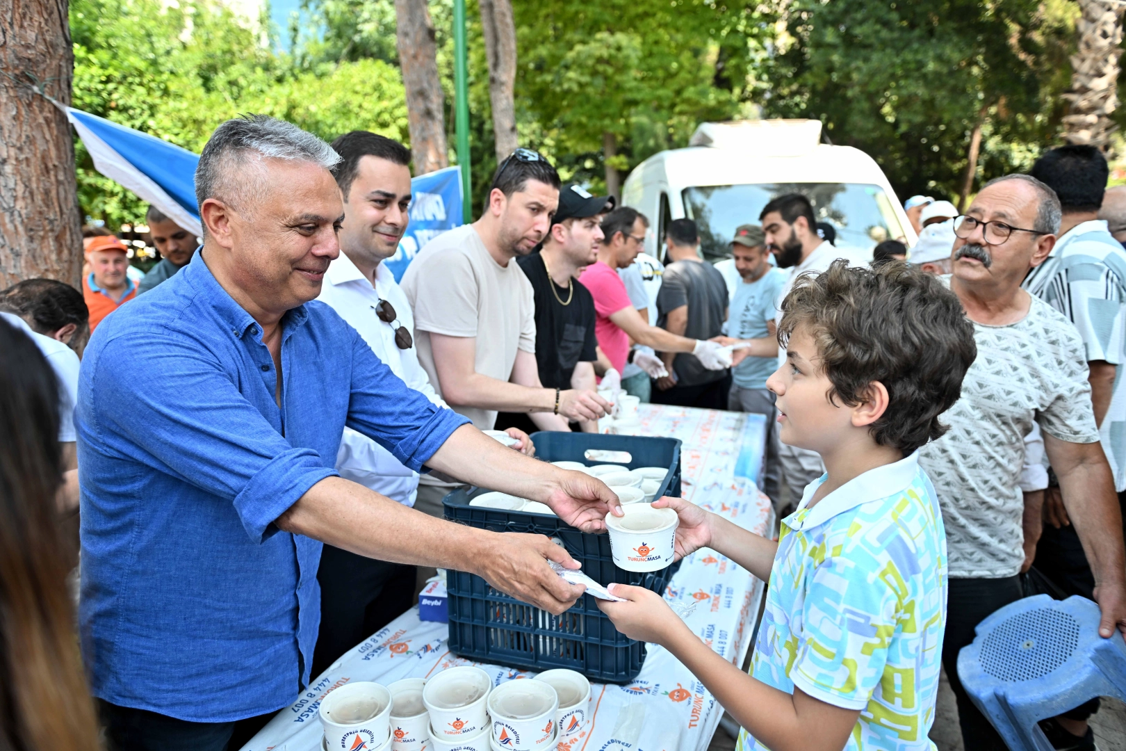 Muratpaşa’dan aşure ikramı -