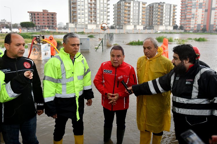 Muratpaşa ekipleri alarmda -