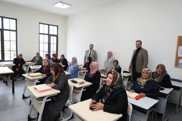 Mustafa Palancıoğlu'ndan MELMEK kurslarına ziyaret -